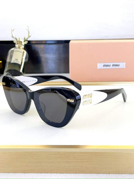 Picture of Miu Miu Sunglasses _SKUfw80050148fw